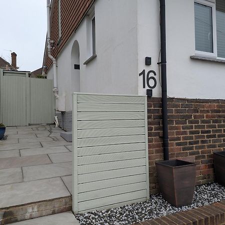 Appartamento South Downs View-Private Parking Hove Esterno foto