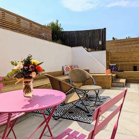 Appartamento South Downs View-Private Parking Hove Esterno foto